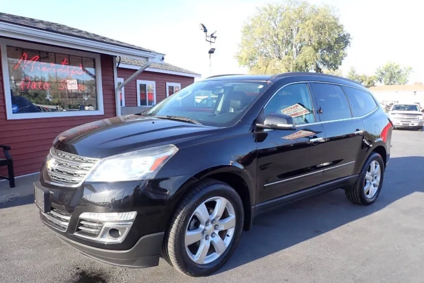 2016 Chevrolet Traverse LTZ photo 1