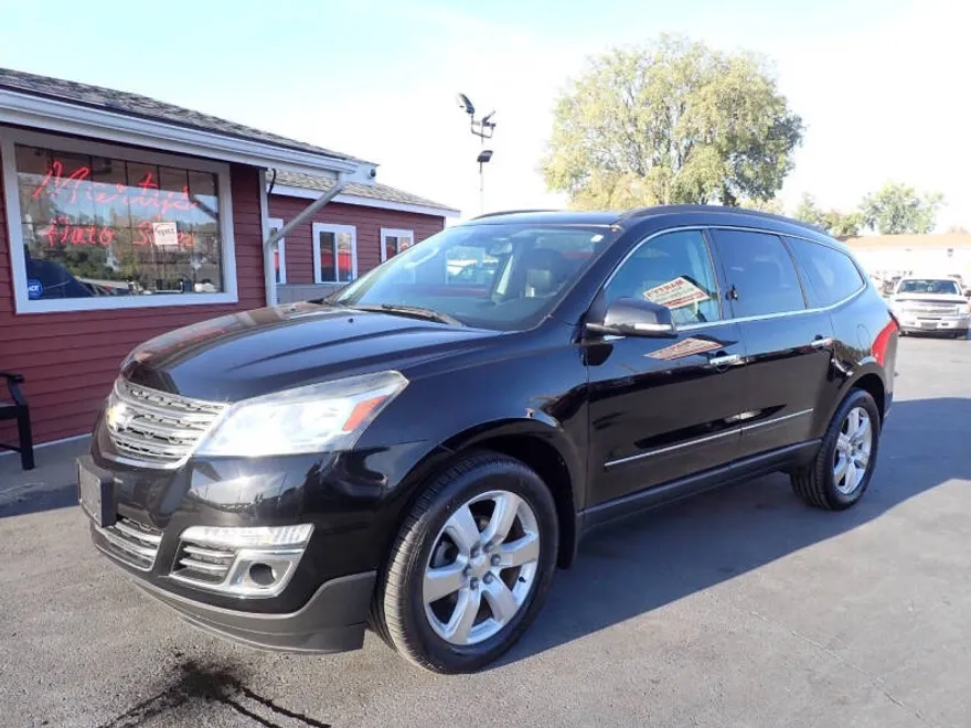 2016 Chevrolet Traverse LTZ photo 1