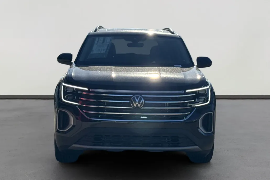 2026 Volkswagen Atlas SE Technology photo 1