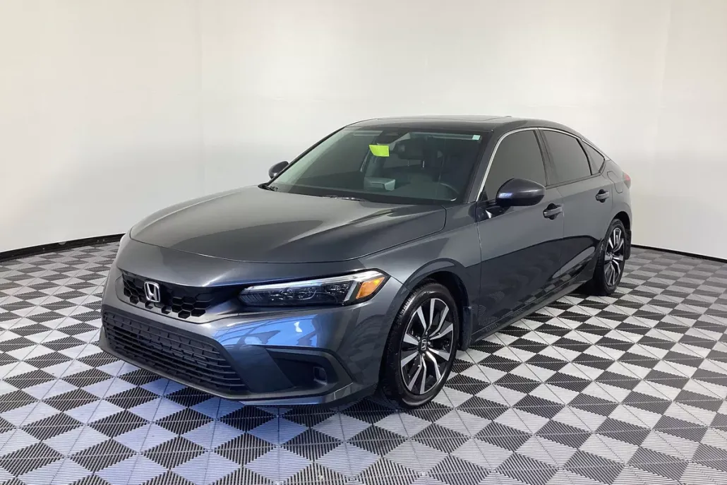 2024 Honda Civic Hatchback EX-L photo 1