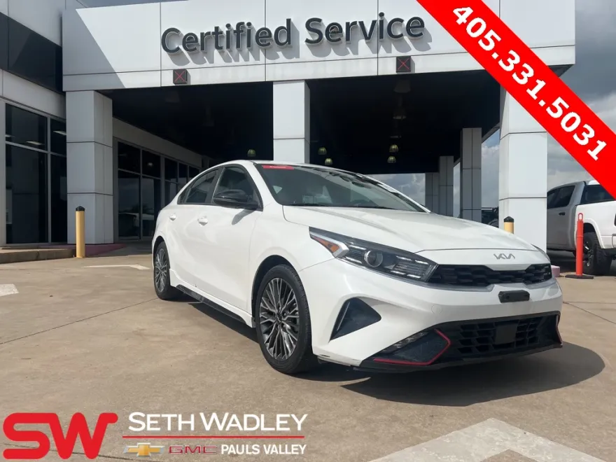 2023 Kia Forte GT-Line photo 1