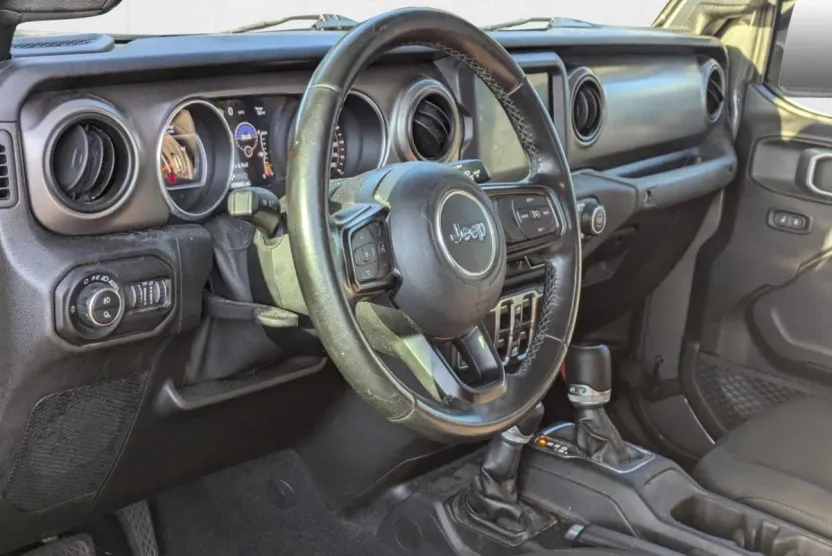 2020 Jeep Gladiator Sport S photo 1