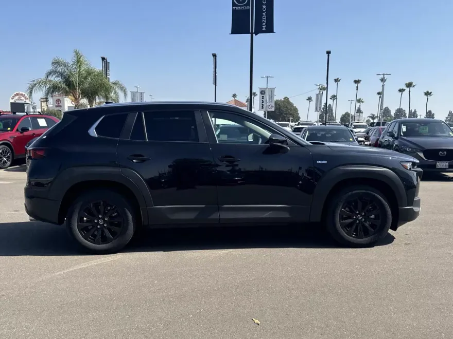 2025 Mazda CX-50 Preferred photo 1
