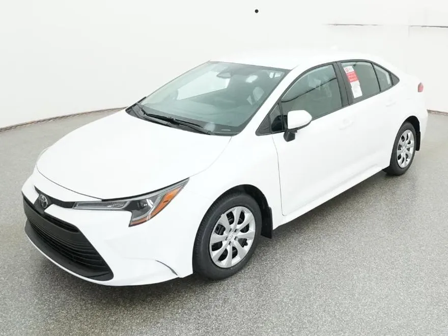 2026 Toyota Corolla LE photo 1