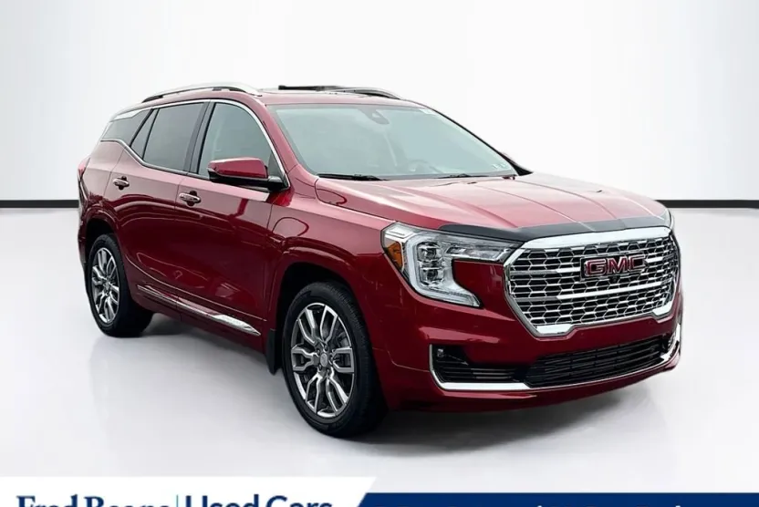 2024 Gmc Terrain Denali photo 1