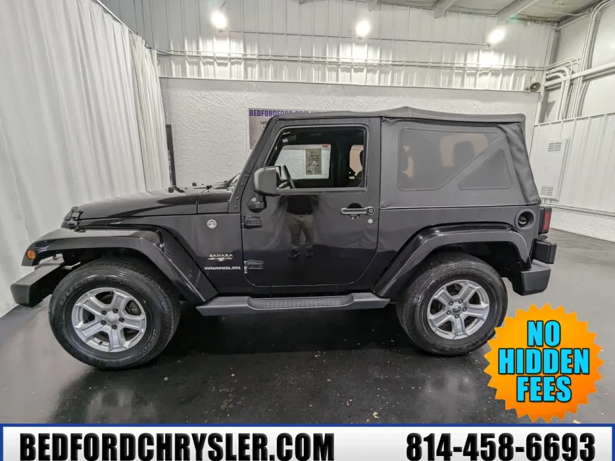2017 Jeep Wrangler Sahara photo 1
