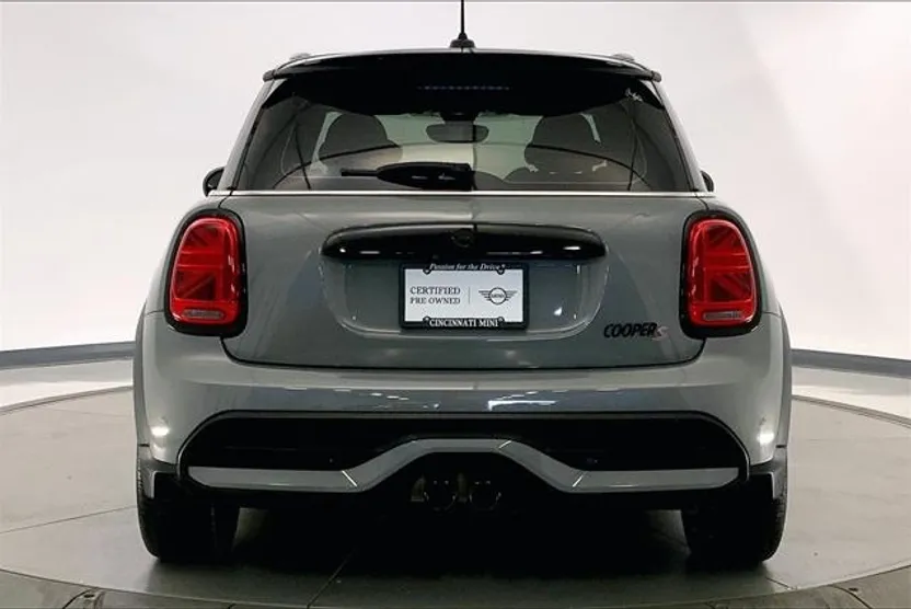 2023 Mini Cooper Hardtop 2 Door Signature photo 1