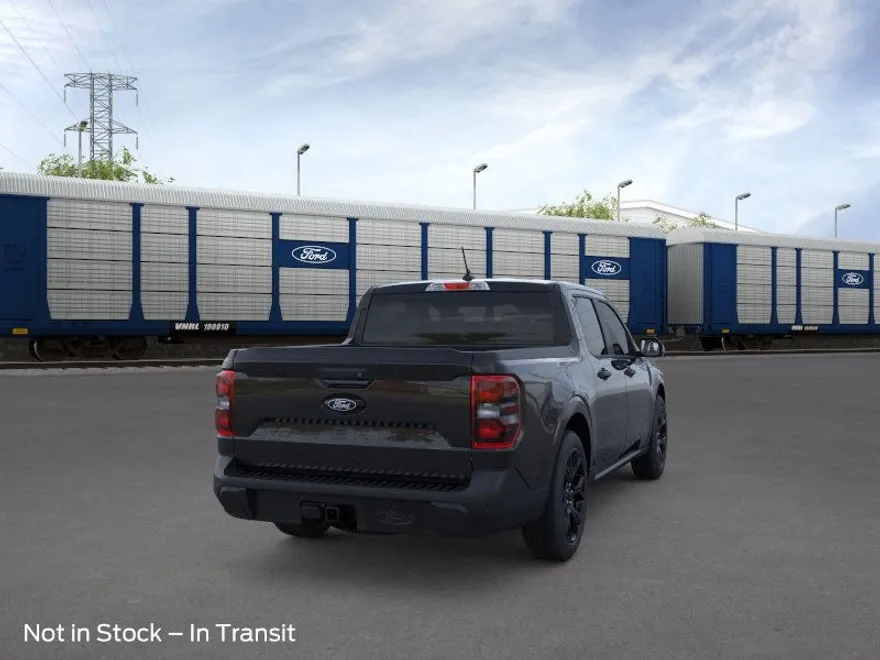 2025 Ford Maverick XLT photo 1