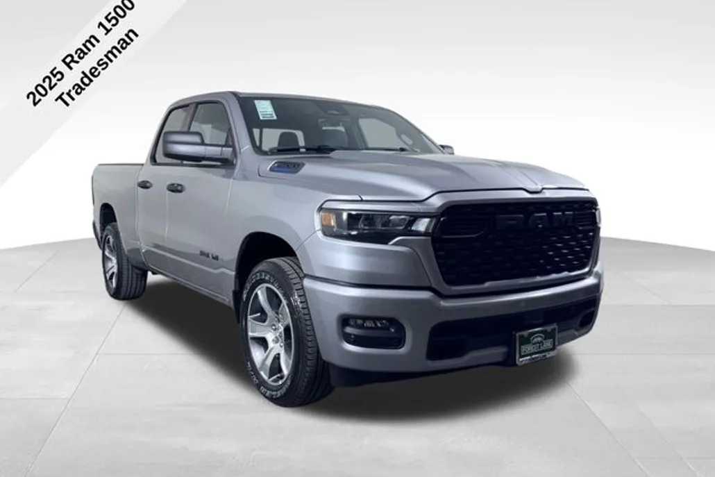 2025 Ram 1500 Tradesman photo 1