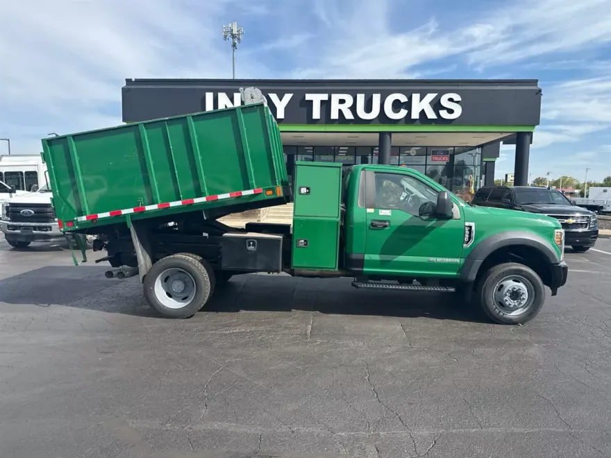 2019 Ford F-550 XL photo 1