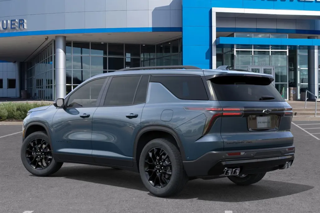 2026 Chevrolet Traverse photo 1