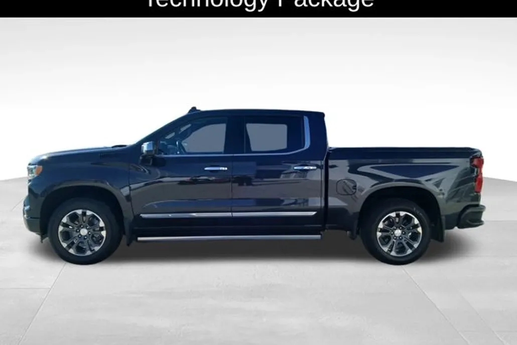 2023 Chevrolet Silverado 1500 High Country photo 1