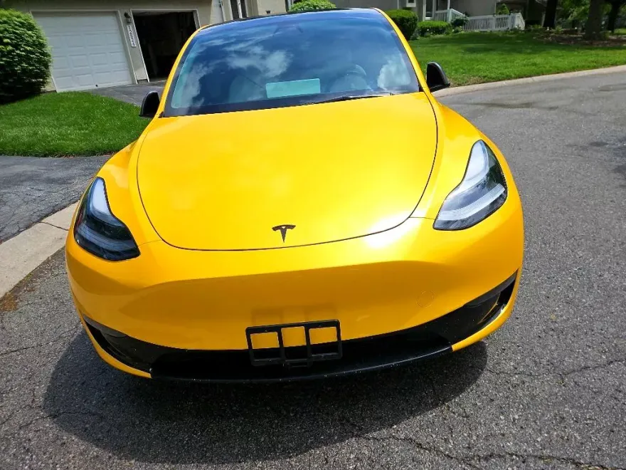 2021 Tesla Model Y Performance photo 2