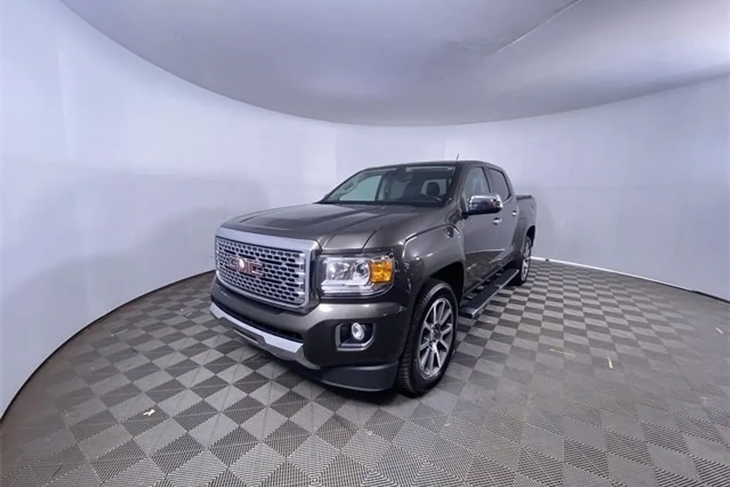 2020 Gmc Canyon Denali photo 1