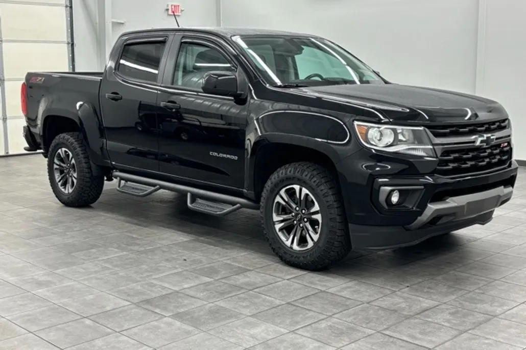 2022 Chevrolet Colorado Z71 photo 1