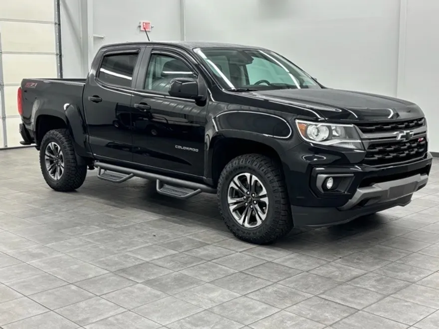 2022 Chevrolet Colorado Z71 photo 1