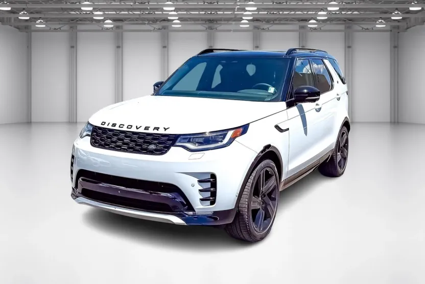 2025 Land Rover Discovery SE photo 1