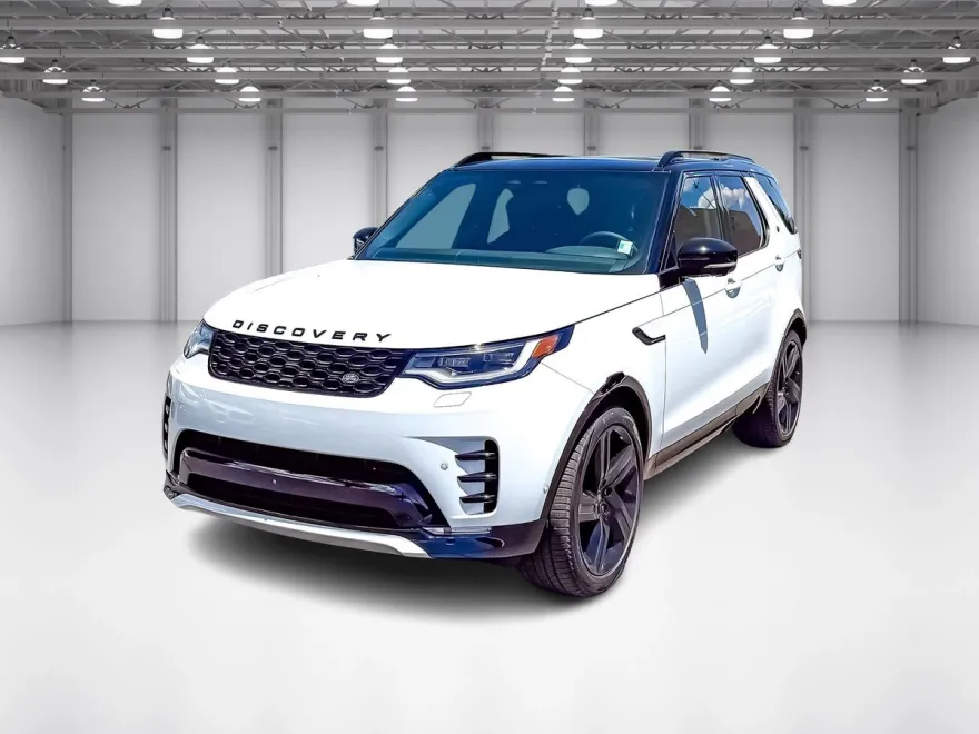 2025 Land Rover Discovery SE photo 1