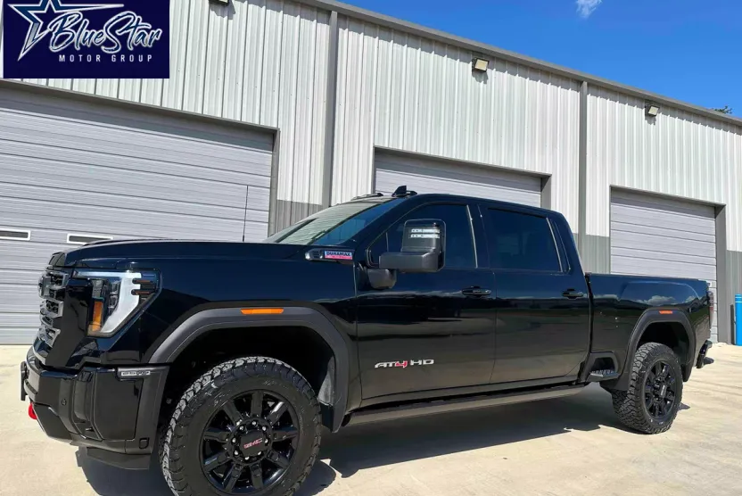 2025 Gmc Sierra HD AT4 photo 1