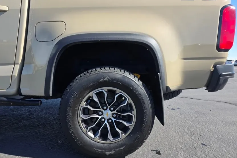 2021 Chevrolet Colorado ZR2 photo 1