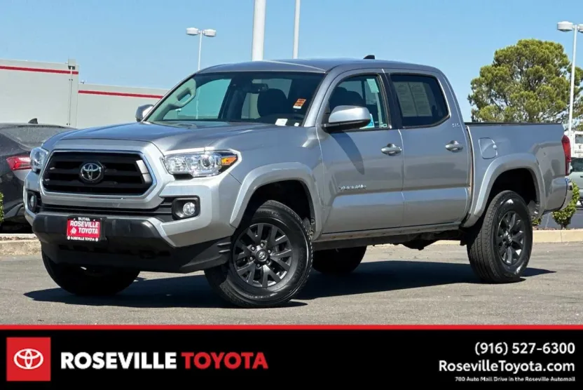 2023 Toyota Tacoma SR5 photo 1