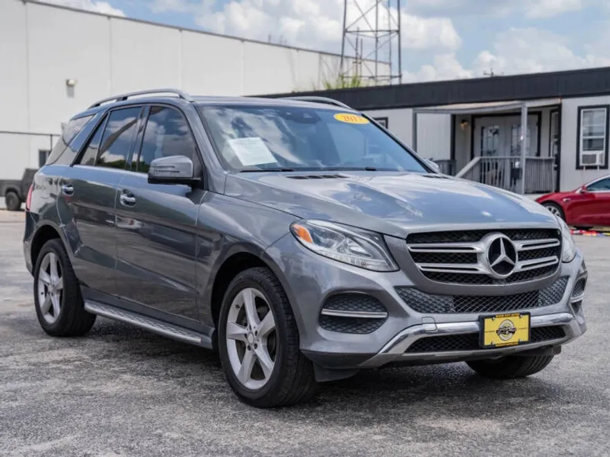 2017 Mercedes Benz GLE 350 photo 1