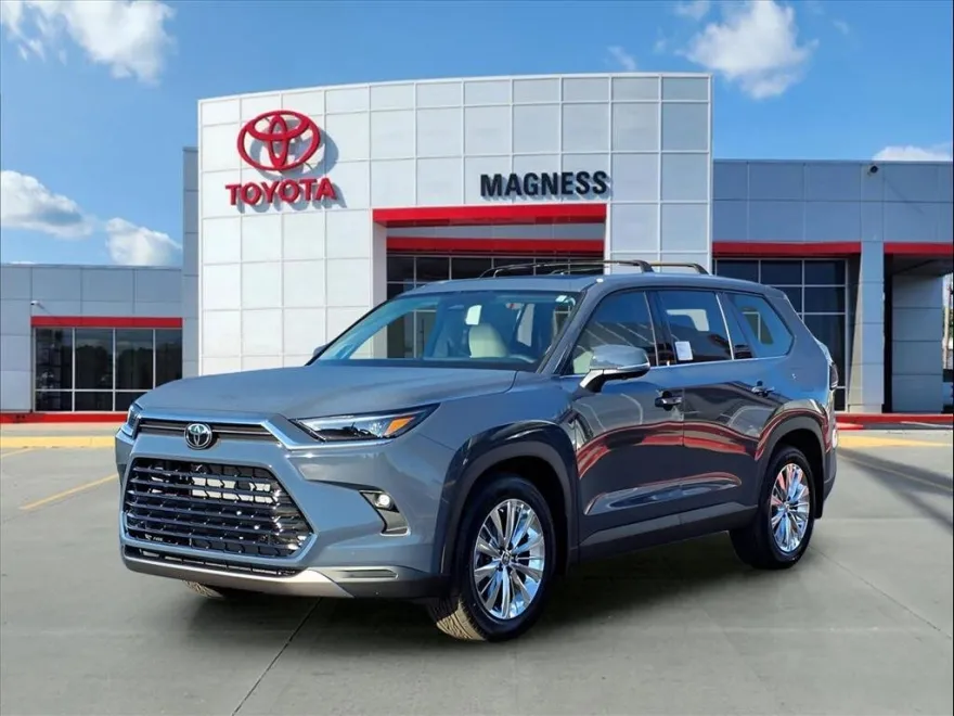 2026 Toyota Grand Highlander Platinum photo 1
