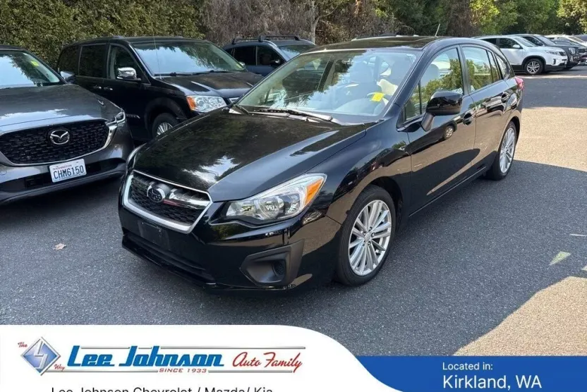 2012 Subaru Impreza 2.0i Premium photo 1