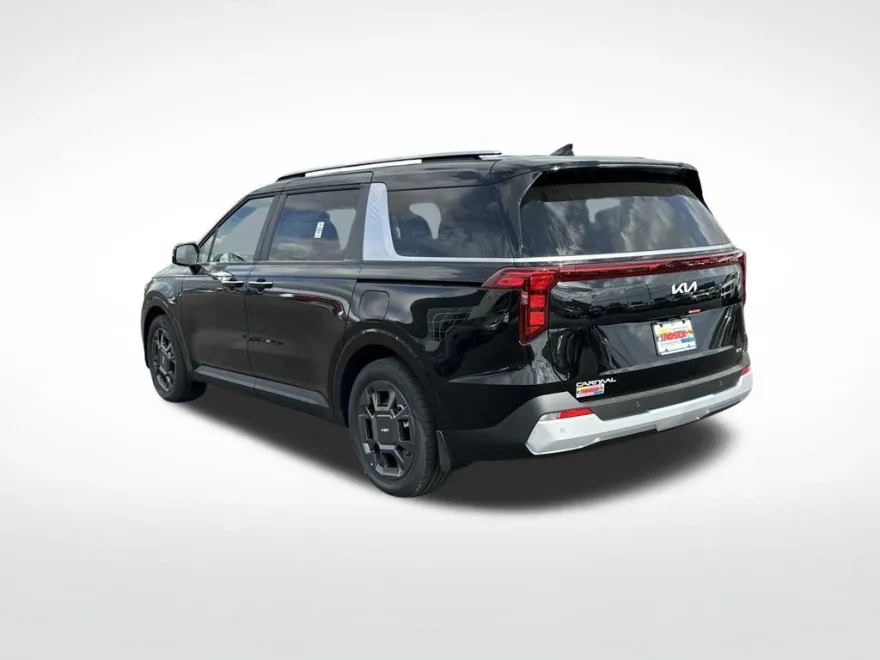 2026 Kia Carnival EX photo 1