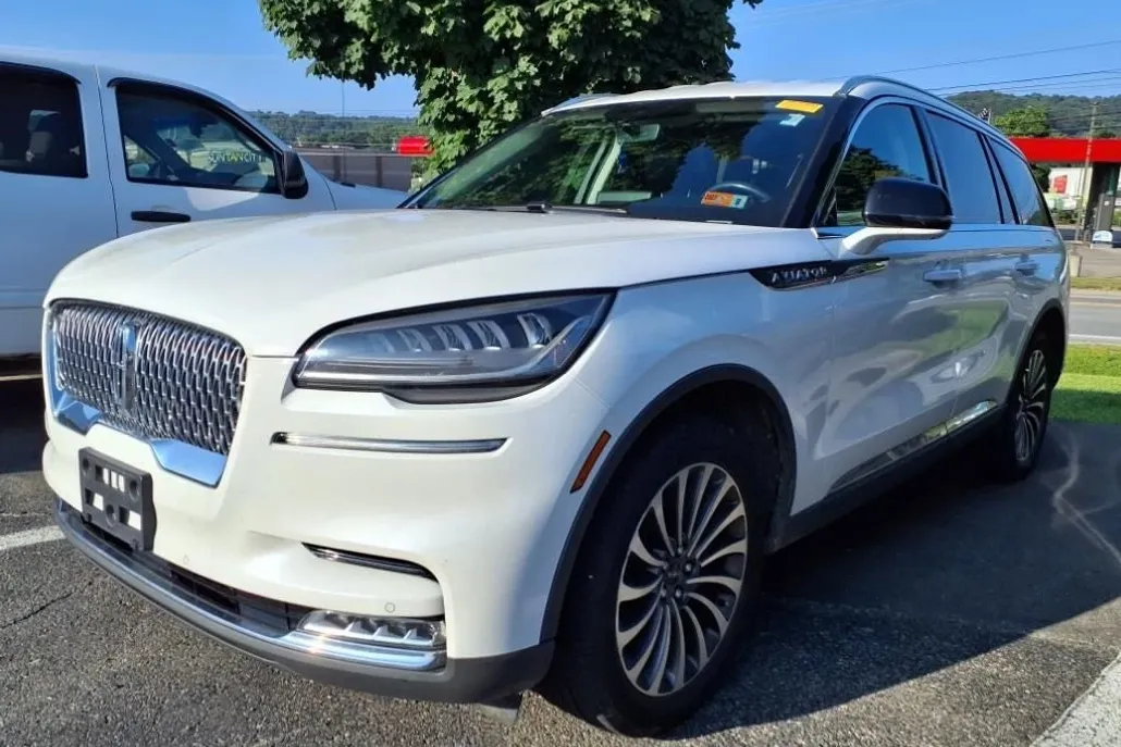 2020 Lincoln Aviator Reserve photo 1