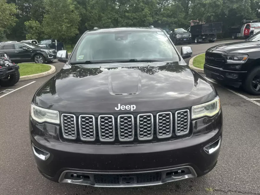 2017 Jeep Grand Cherokee Overland photo 1