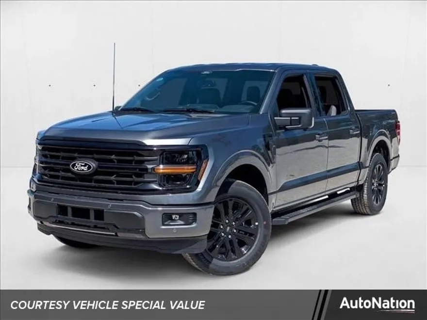 2025 Ford F-150 XLT photo 1