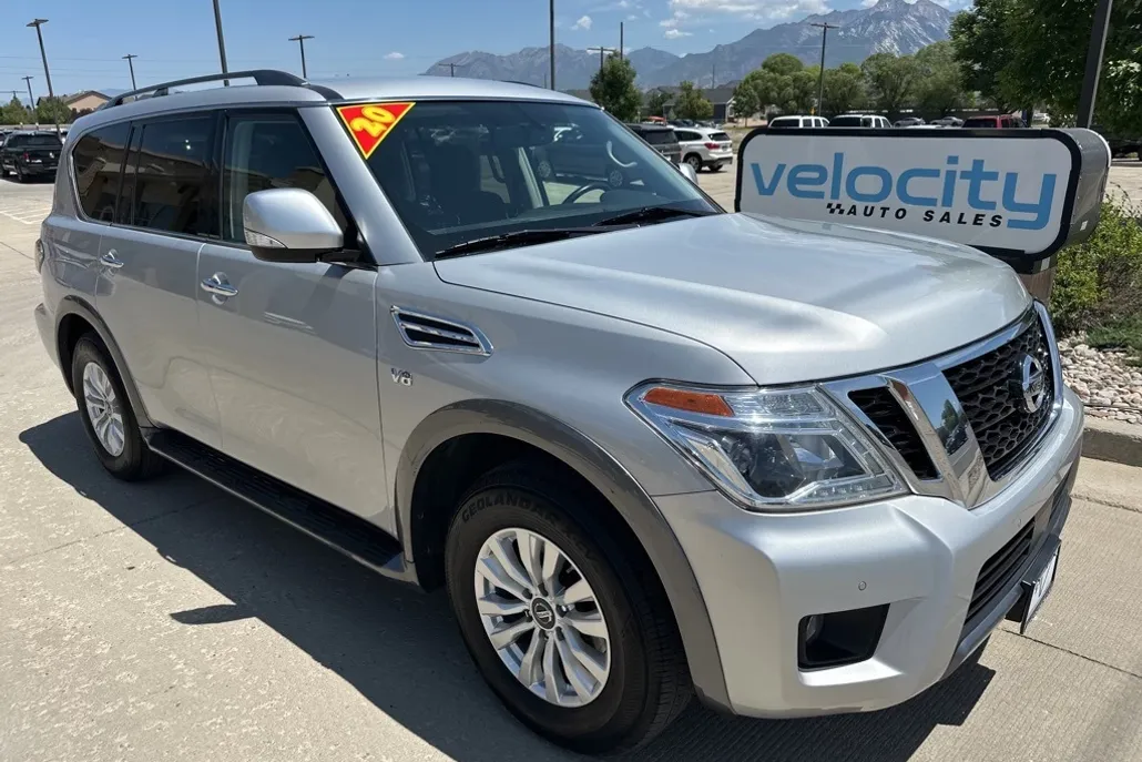 2020 Nissan Armada SV photo 1
