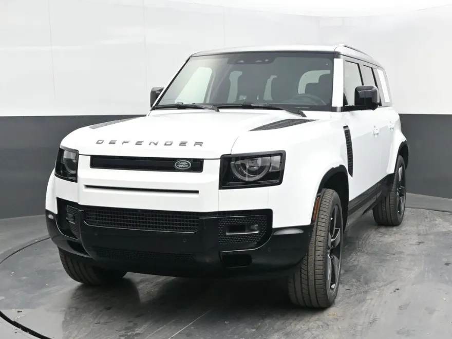 2025 Land Rover Defender 110 X-Dynamic SE photo 1