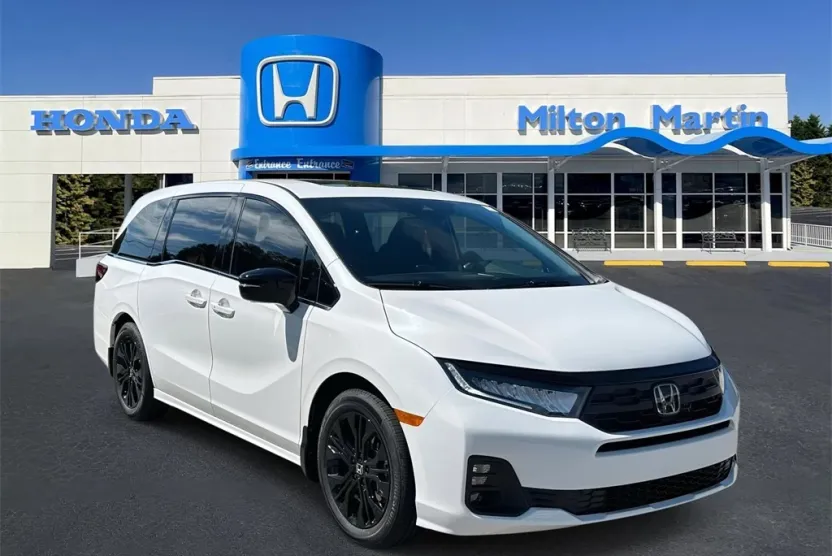 2026 Honda Odyssey photo 1