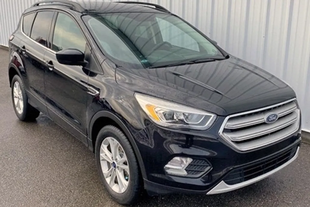 2018 Ford Escape SEL photo 1