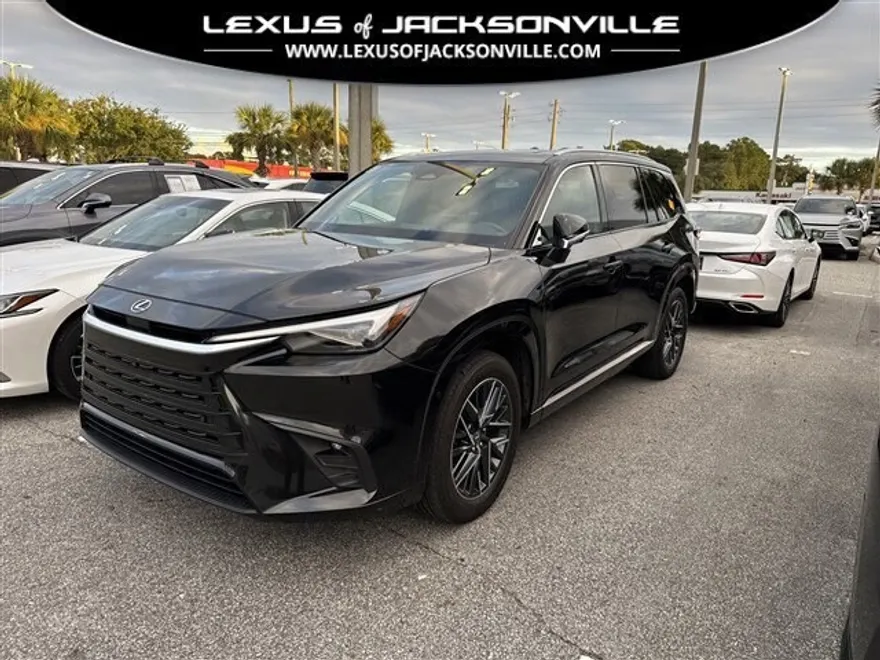 2025 Lexus NX 250 photo 1