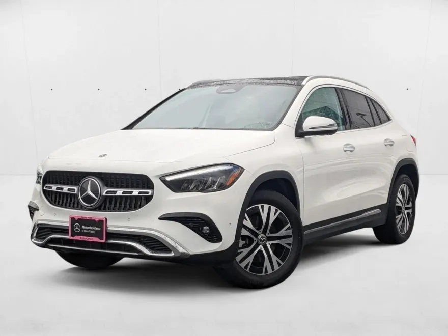 2025 Mercedes Benz GLA 250 4MATIC photo 1