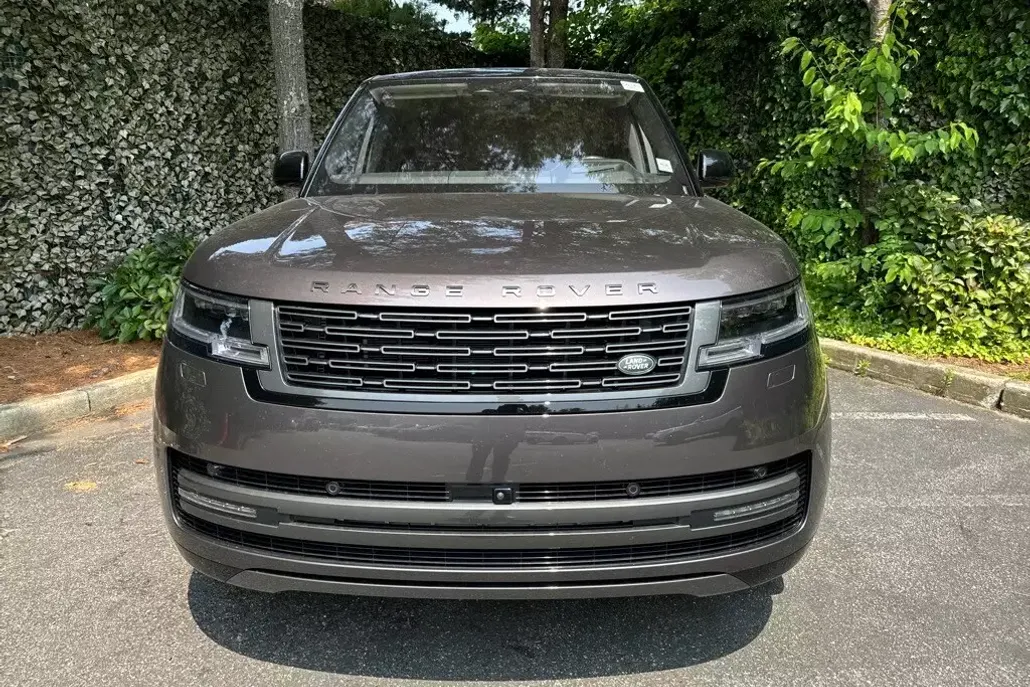 2023 Land Rover Range Rover First Edition photo 1
