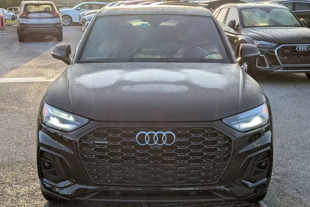 2023 Audi Q5 S line Premium Plus photo 1