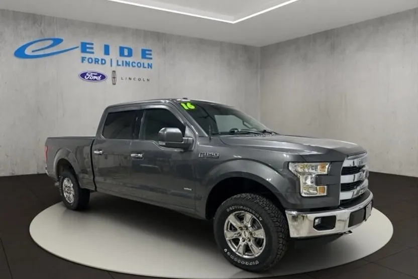 2016 Ford F-150 XLT photo 1
