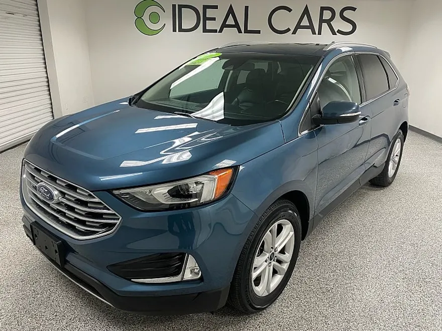 2019 Ford Edge SEL photo 1