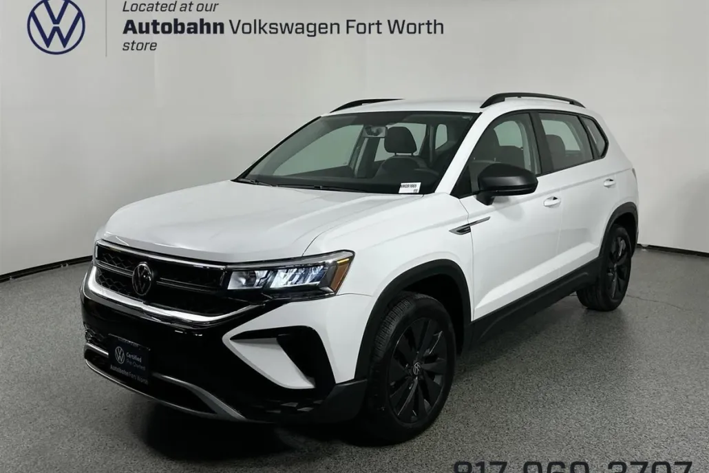 2022 Volkswagen Taos S photo 1