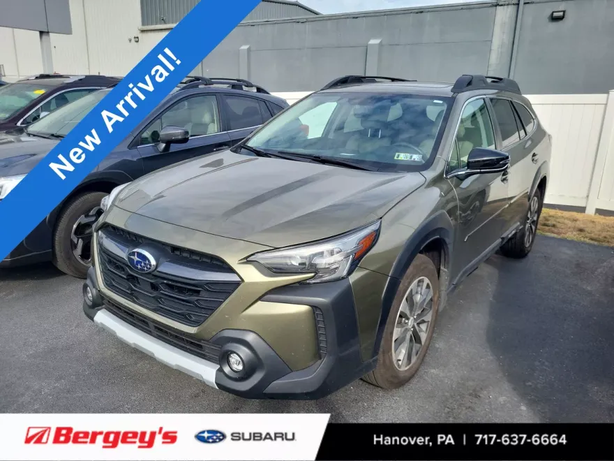 2023 Subaru Outback Limited XT photo 1