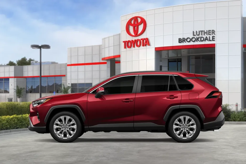 2025 Toyota RAV4 XLE Premium photo 1