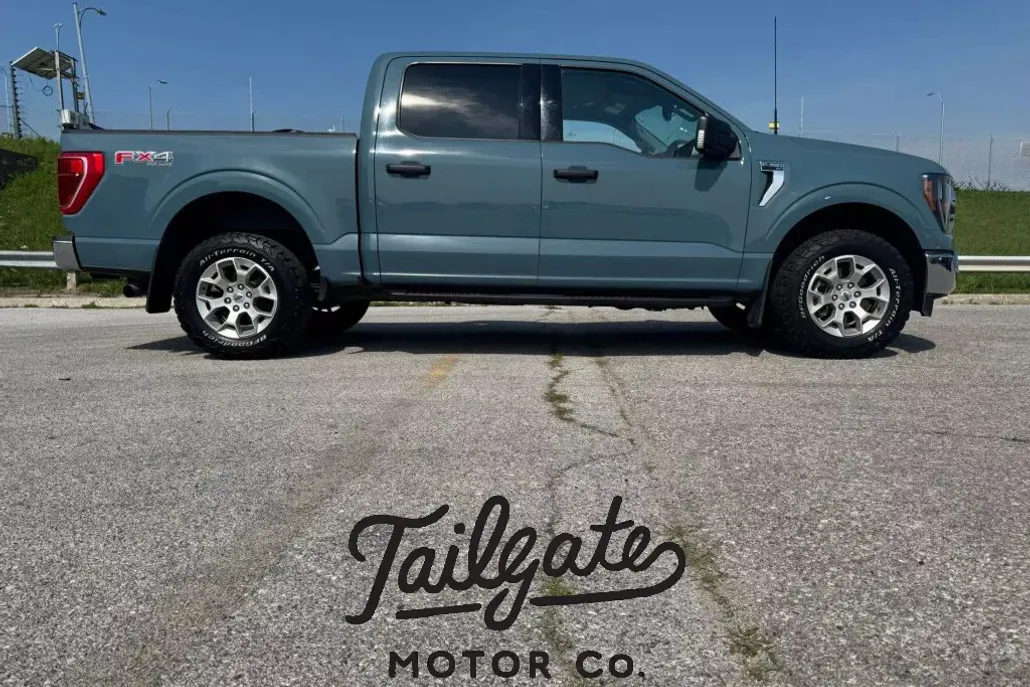2023 Ford F-150 XLT photo 1
