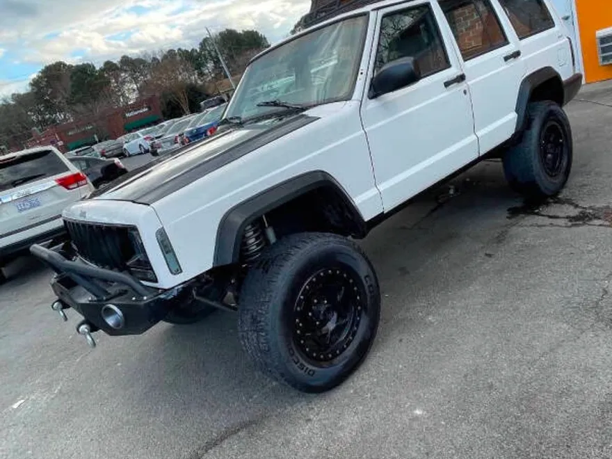 2000 Jeep Cherokee Sport photo 1