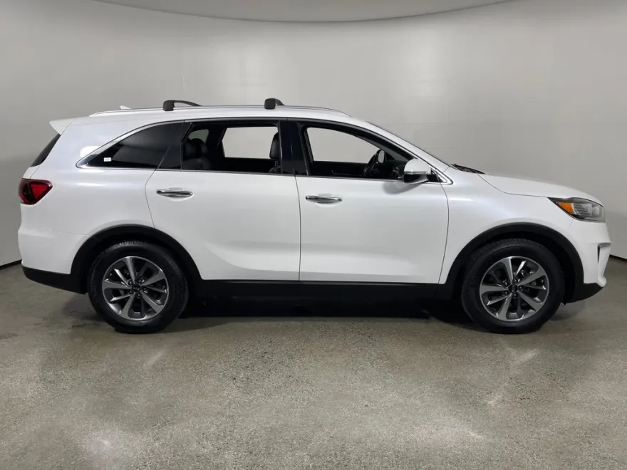2019 Kia Sorento EX photo 1