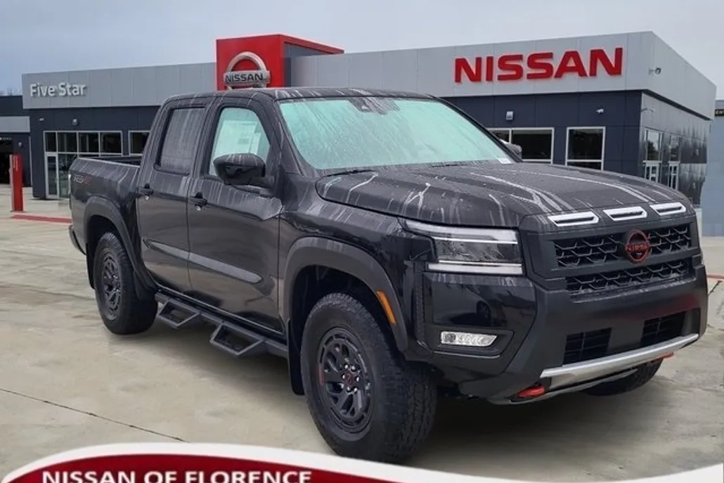2025 Nissan Frontier PRO-4X photo 1