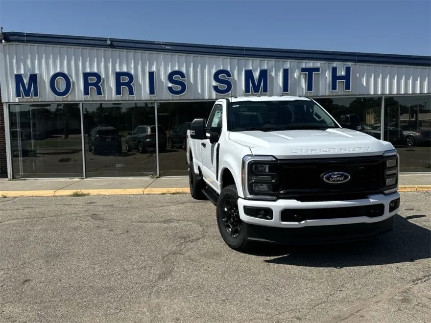 2024 Ford F-350 XL photo 1
